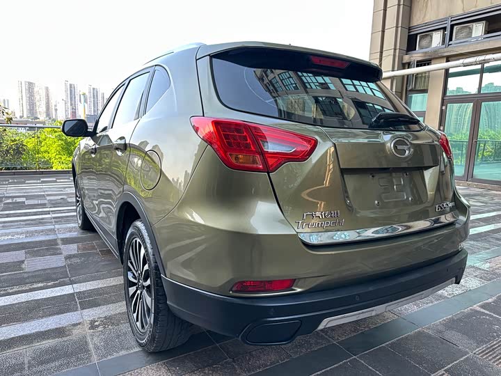 Trumpchi GS5 Super 2015 2.0 L AT 2 WD — фото 4