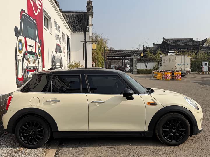 MINI Hatch — фото 11