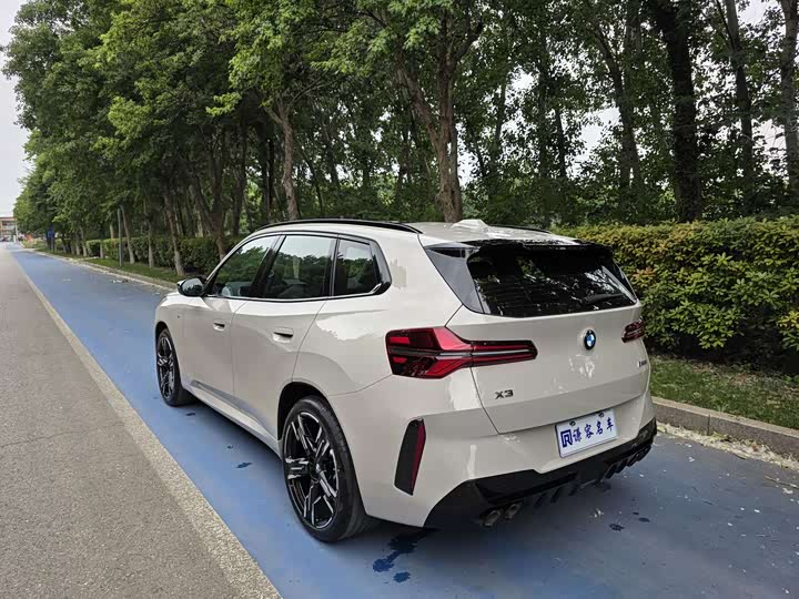 BMW X3 M50 2025 M 50 x Drive — фото 8