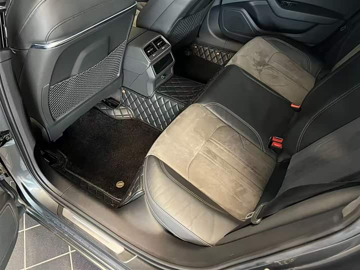 Audi A6L 2021 45 TFSI — фото 12