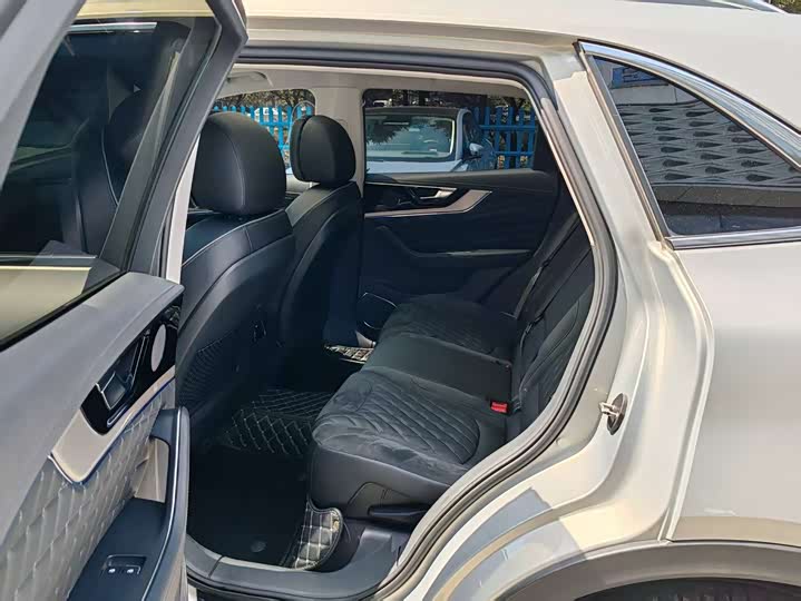 Hongqi HS5 2019 2.0 T 4 WD — фото 6