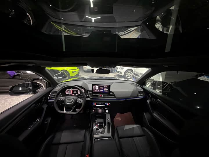 Audi Q5L 40 TFSI люкс-динамик — фото 20