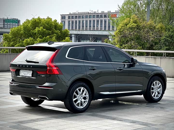 Volvo XC60 2020 T 5 4 WD — фото 5