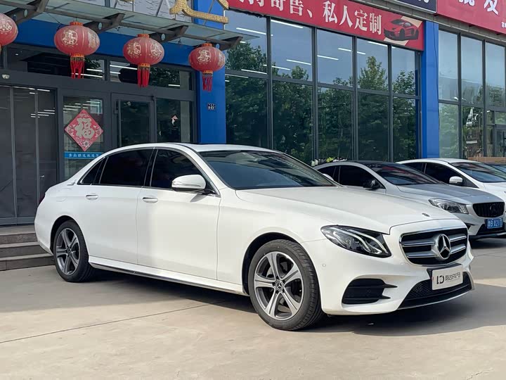 Mercedes-Benz E-Class E 200 L спорт — фото 3