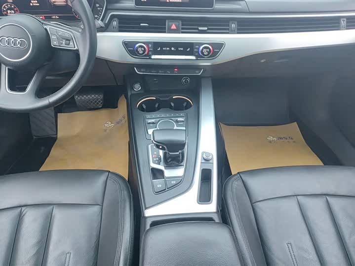 Audi A4L 2018 30 40 TFSI — фото 16
