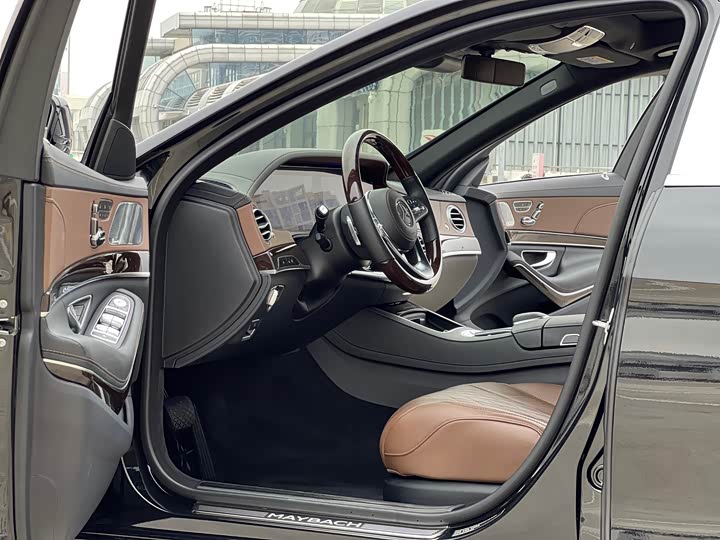 Maybach S-Class 2019 S 450 4 MATIC — фото 4
