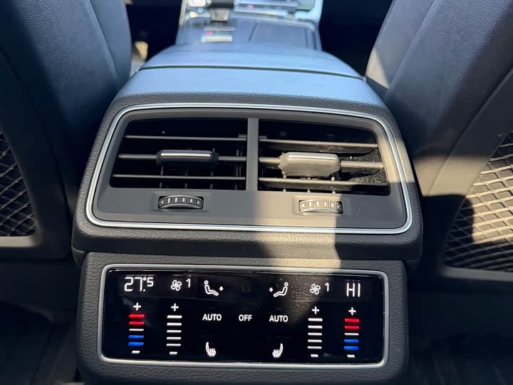 Audi A6L 2022 45 TFSI — фото 25