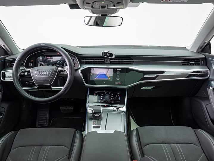 Audi A7L 2024 45 TFSI Luxury — фото 6