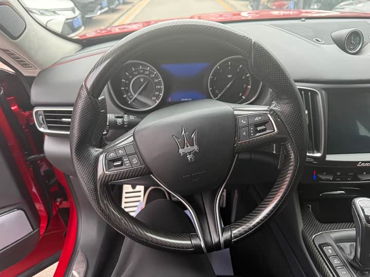 Maserati Levante 2019 3.8 T GTS — фото 21