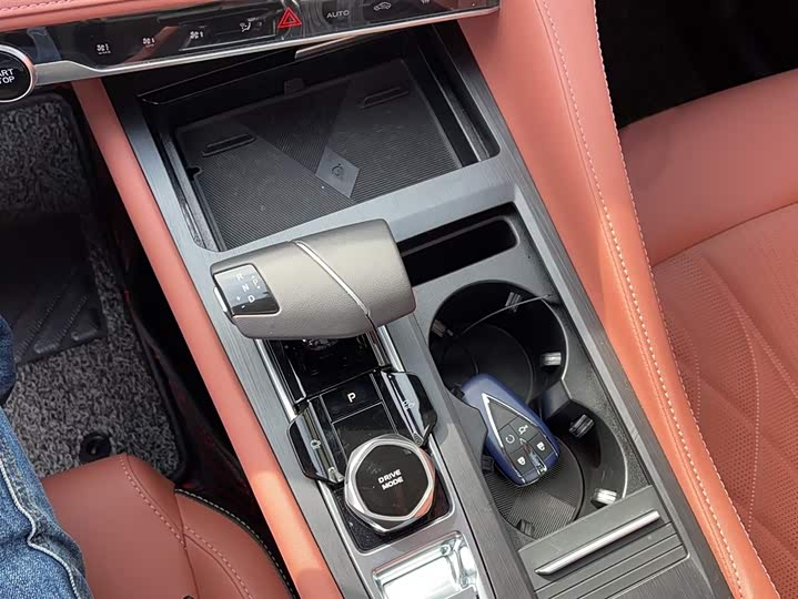 Changan CS75 PLUS 2024 2.0 T — фото 15