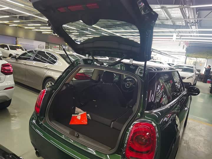 MINI Hatch — фото 19