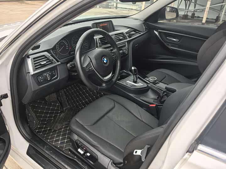 BMW 3 Series 320Li стиль — фото 4