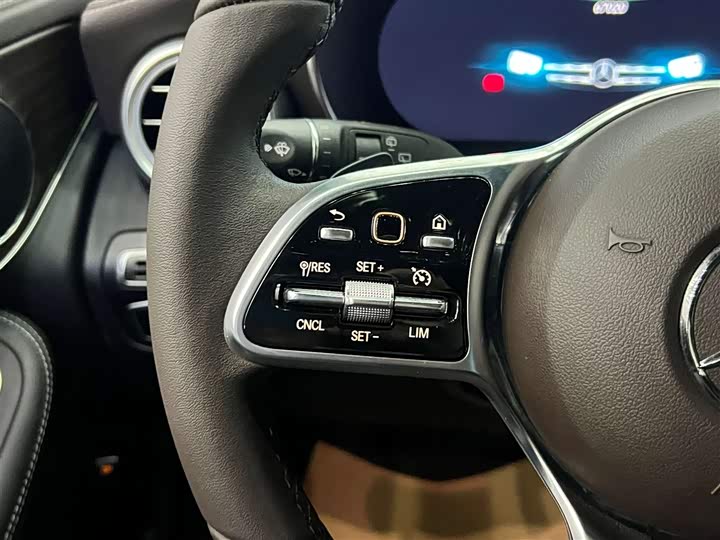 Mercedes-Benz GLC 2022 GLC 300 L 4 MATIC — фото 17