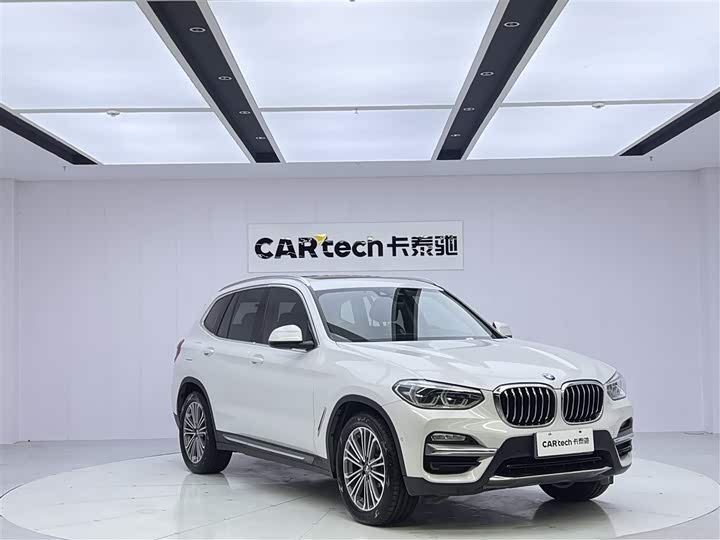 BMW X3 2019 x Drive 28i — фото 2