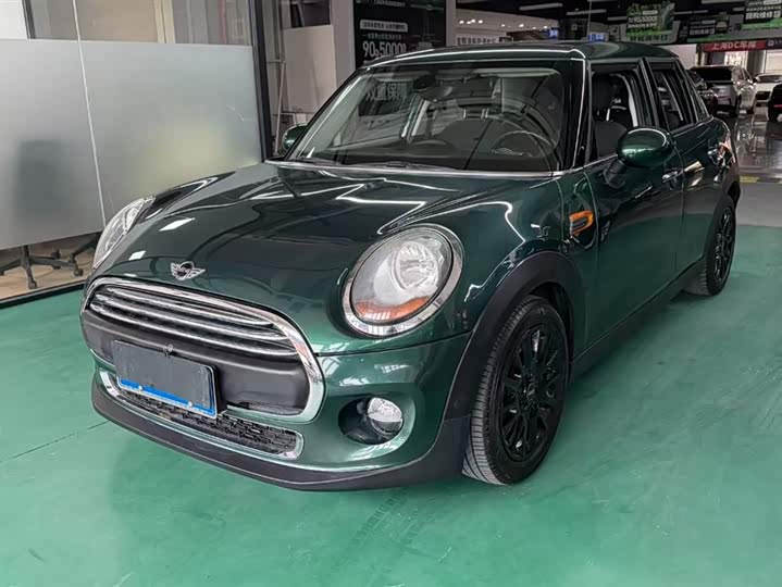 MINI Hatch — фото 1
