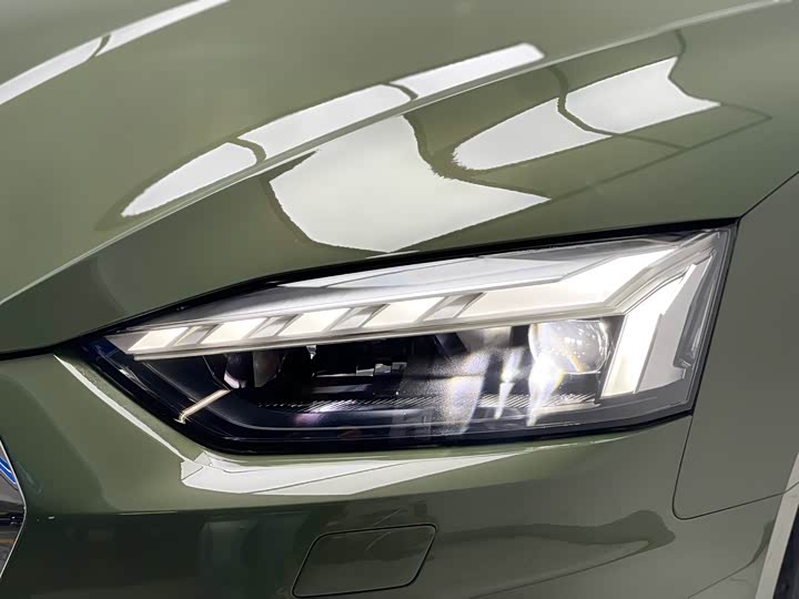 Audi A5 2024 Sportback 40 TFSI — фото 3