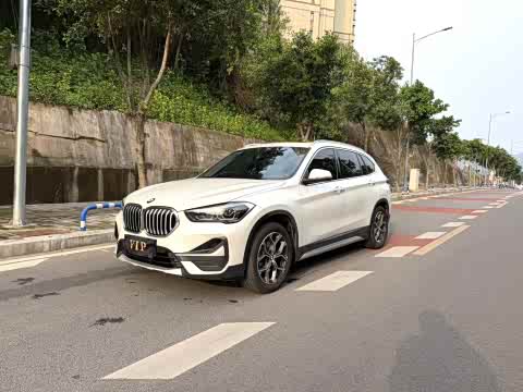 BMW X1 2020 s Drive 20 Li — фото 14