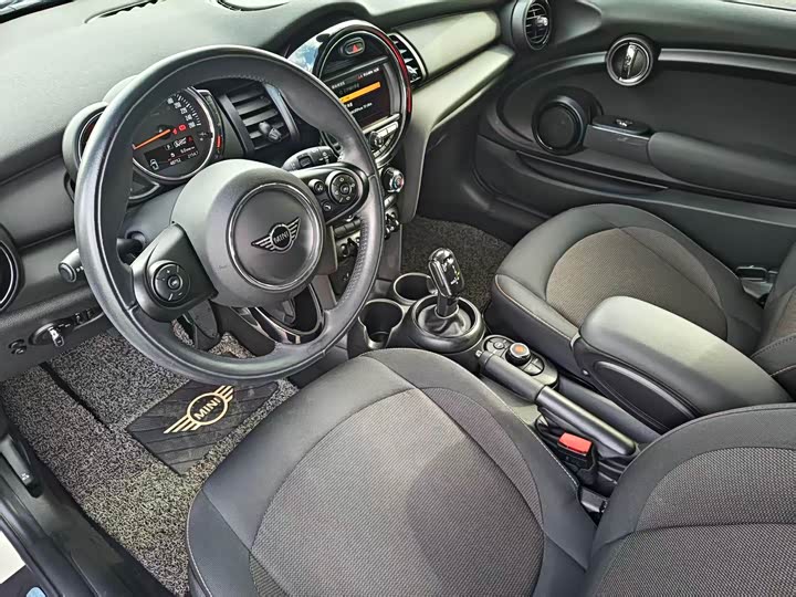 MINI Hatch — фото 10