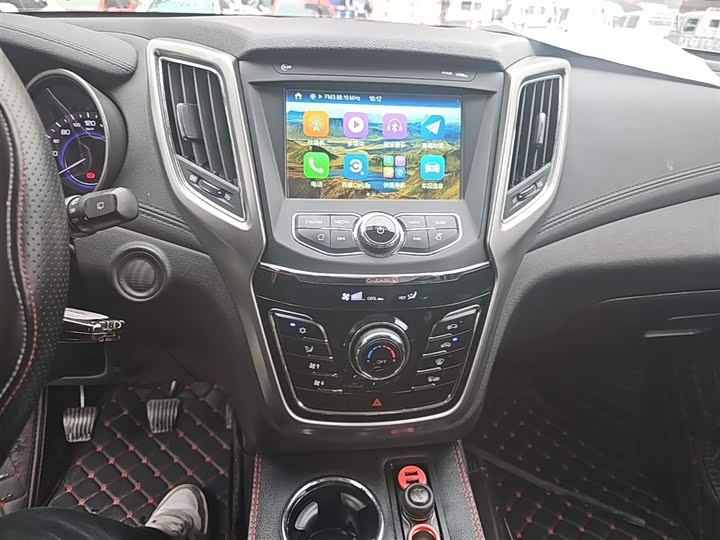 Changan CS35 2017 1.6 L MTLuxury — фото 13