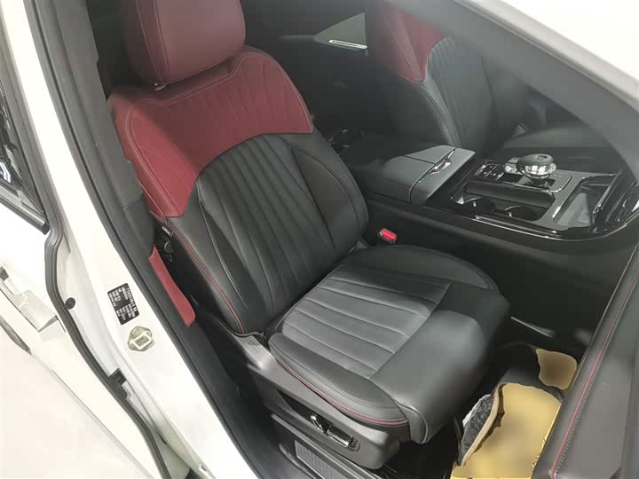 Trumpchi M8 2023 — фото 25