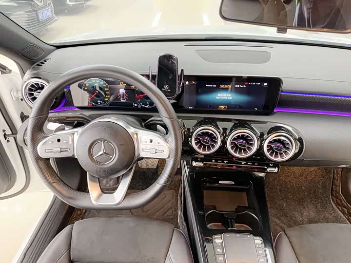 Mercedes-Benz A-Class 2021 A 200 L — фото 16