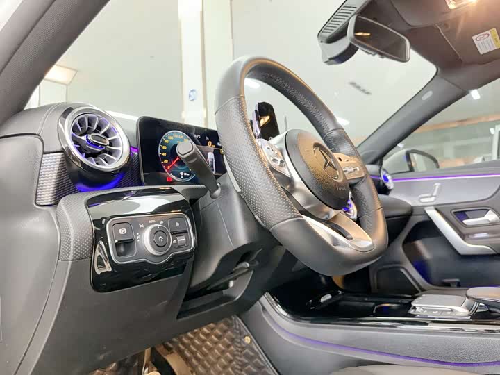 Mercedes-Benz A-Class 2021 A 200 L — фото 10