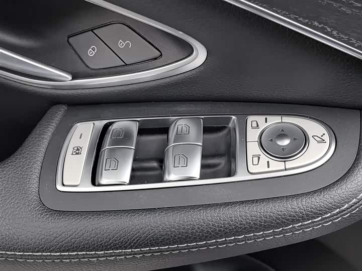Mercedes-Benz C-Class 2019 C 260 — фото 9