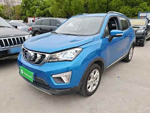 Changan CS15 2016 1.5 L AT — фото 26