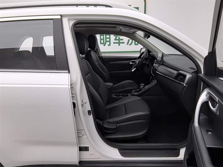 Kia Sportage — фото 23