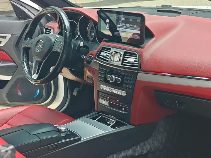 Mercedes-Benz E-Class 2014 E 200 — фото 9