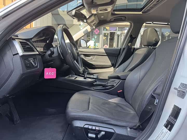 BMW 3 Series 320Li стиль — фото 4