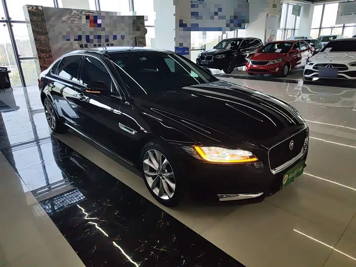 Jaguar XFL 2020 XFL 2.0 T P 250 2 WD — фото 22