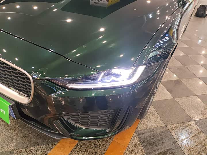 Jaguar XEL 2023 2.0 T 250 PS R-DYNAMIC S — фото 16