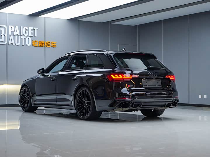Audi RS4 2021 RS 4 Avant — фото 7
