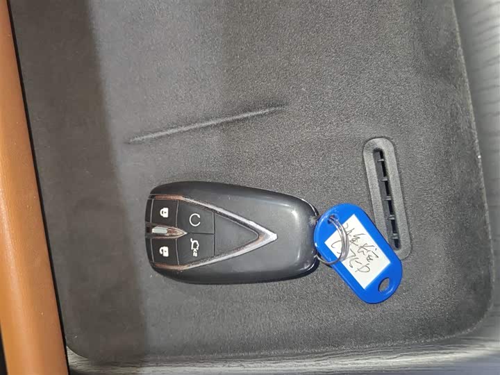 Changan CS75 PLUS 2025 1.5 T — фото 9