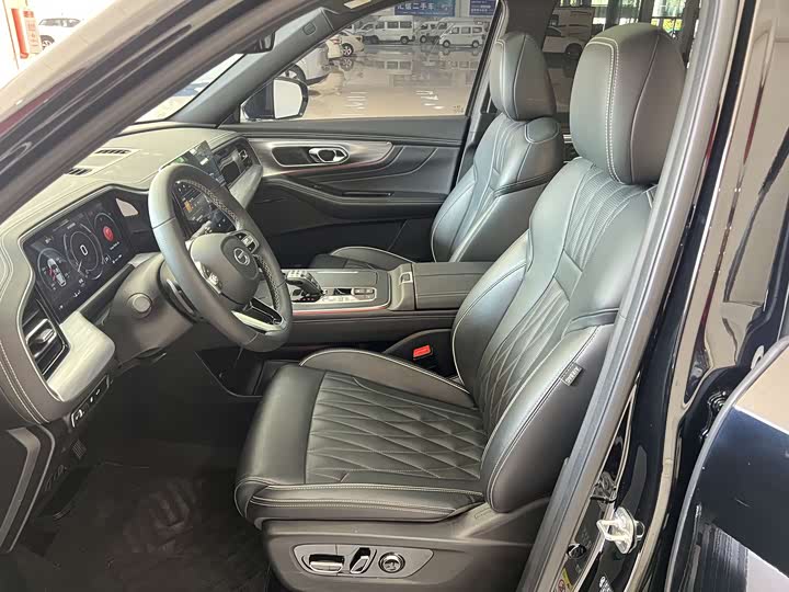 Trumpchi GS8 2022 2.0 TGDI 2 WD ( ) — фото 4