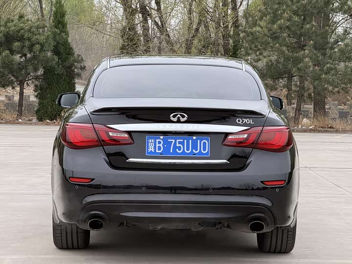 Infiniti Q70 2015 Q 70 L 3.5 L Hybrid — фото 6
