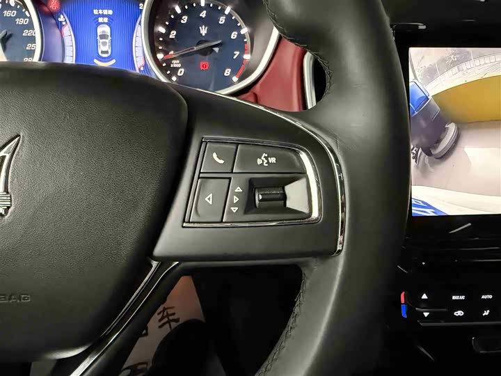 Maserati Ghibli 2014 3.0 T — фото 12