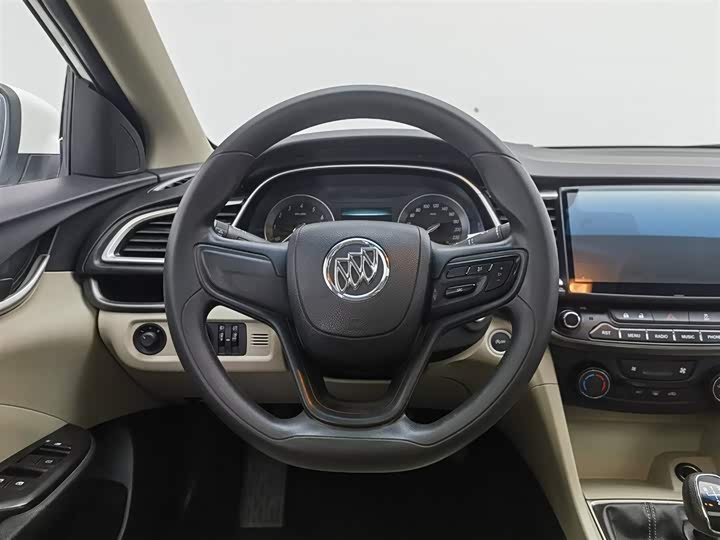 Buick Excelle — фото 11