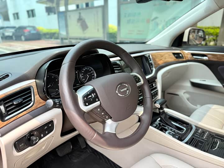 Trumpchi GS8 2017 320 T 2 WD ( ) — фото 5