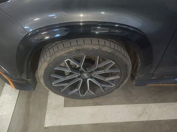 Changan UNI-T 2022 1.5 T Premium — фото 23