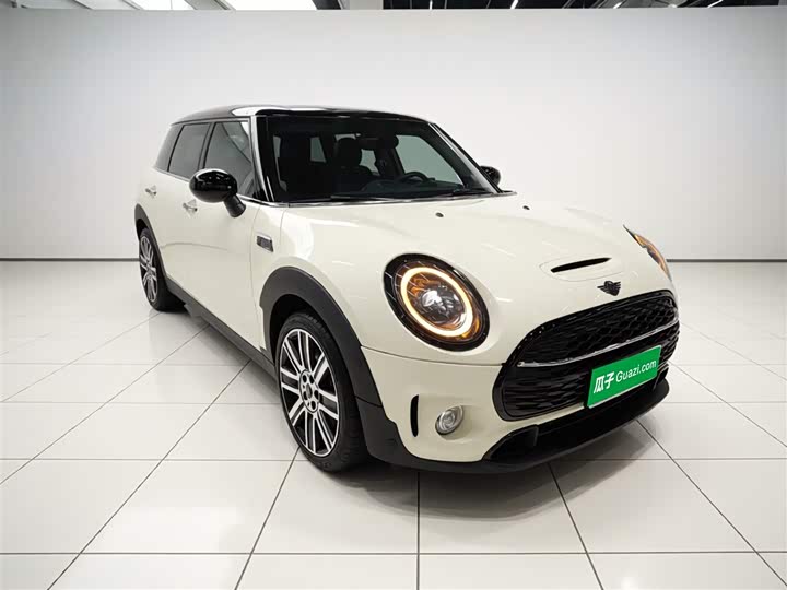 MINI Clubman — фото 4