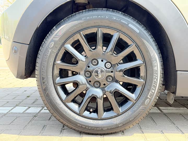 MINI Hatch — фото 10