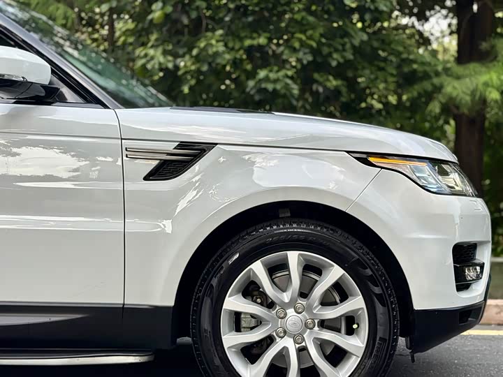 Land Rover Range Rover Sport — фото 12