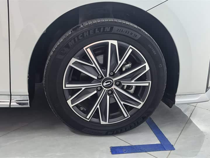 Trumpchi M8 2024 400 T — фото 6