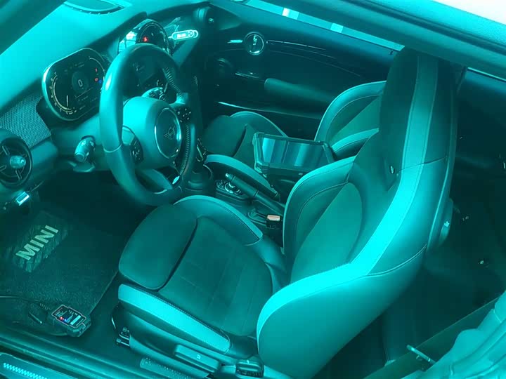 MINI Hatch — фото 14