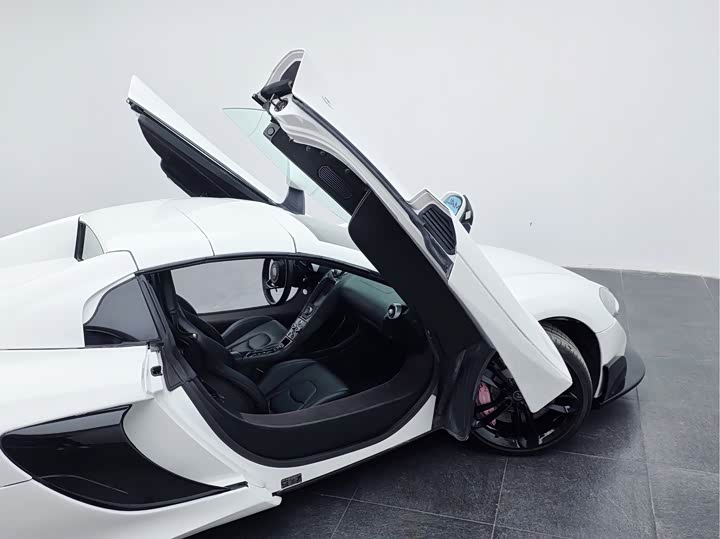 McLaren 12 2013 3.8 T SPIDER — фото 23