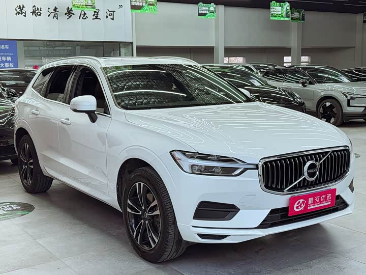 Volvo XC60 2019 T 5 4 WD VI — фото 3