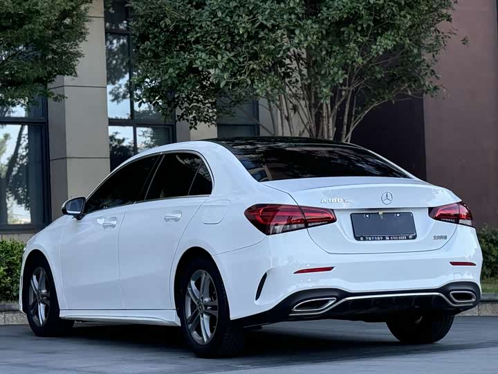 Mercedes-Benz A-Class A 180 L — фото 9