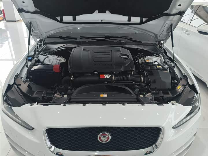 Jaguar XEL 2019 2.0 T 200 PS — фото 20